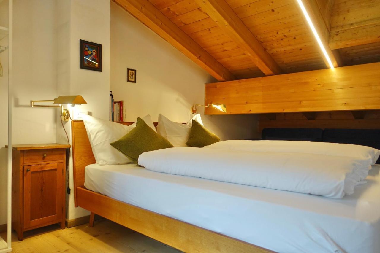 Apartments Da La Vedla Flats San Cassiano  Eksteriør billede