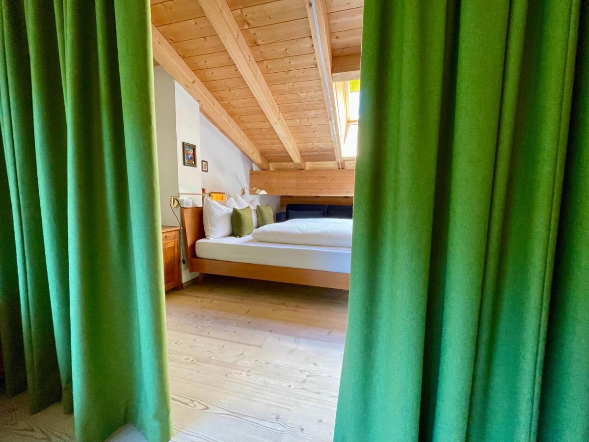 Apartments Da La Vedla Flats San Cassiano  Eksteriør billede